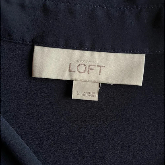 Loft Navy Blue Blouse w/Collar - Picture 3 of 6